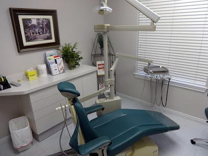 Adamo Dental Implants & Periodontics - Periodontist in Woodway, TX