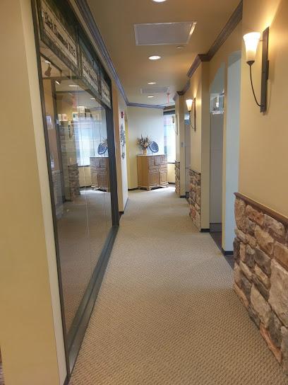 Dr. Ricky C. Hammond, DDS - General dentist in Houston, TX