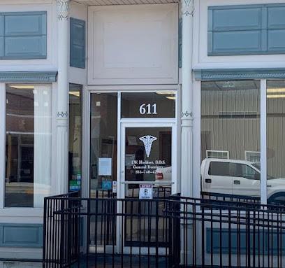 Gower Dental Care - General dentist in Gower, MO