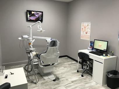 Fiesta Clinica Dental - General dentist in Spring, TX