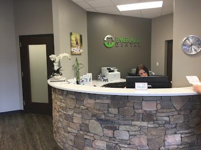 Emerald Dental: Paul R. Gardner, DDS - General dentist in Chattanooga, TN