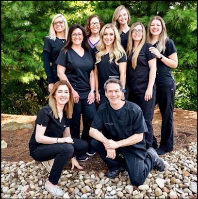 Pinnacle Center – Dental Implants & Periodontics - Periodontist in Mc Kees Rocks, PA
