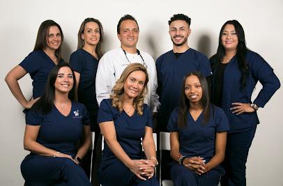 Pines Palm Dental - General dentist in Hollywood, FL