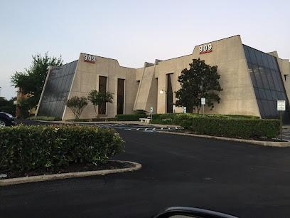 Glen L. Bruenjes, DDS - General dentist in Houston, TX