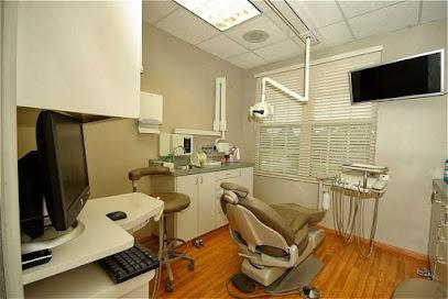 West Chester Family & Cosmetic Dentistry - General dentist in West Chester, OH