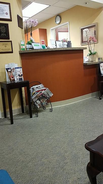 Niloo Tavakol Inc - General dentist in Northridge, CA