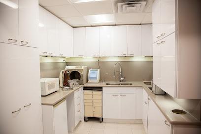 Dental Medicine Chicago - General dentist in Chicago, IL