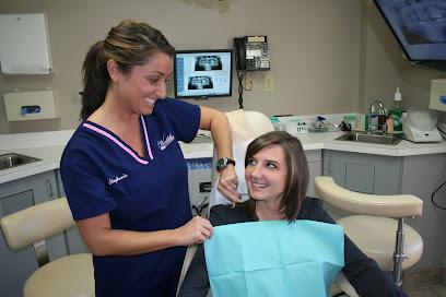 Waddell Restorative Dentistry - General dentist in Germantown, TN