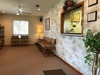 Kahlich Kerwin J DDS - General dentist in Cuero, TX