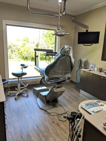 Rhyne Dental - General dentist in Houston, MS