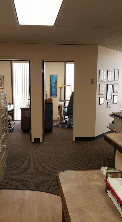 Henri T Pare PC - General dentist in Denver, CO