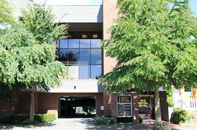 Holliday Dental Wellness - General dentist in Seattle, WA