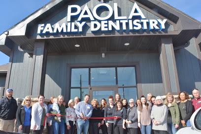 Paola Family Dentistry: Travis Howard DDS - General dentist in Paola, KS