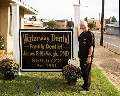 McVaugh James P DDS - General dentist in Aberdeen, MS
