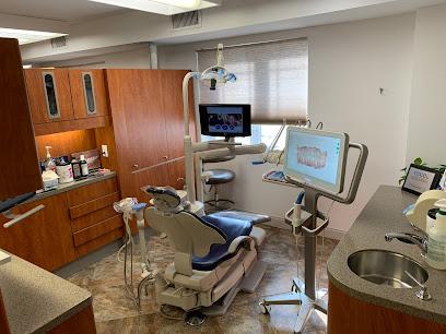 Woodside Dental Care - General dentist in Woodside, NY