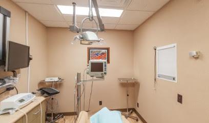 Coulee Region Implant & Oral Surgery Center, Leslee Timm DDS & Chuck Polzin DDS - Oral surgeon in La Crosse, WI