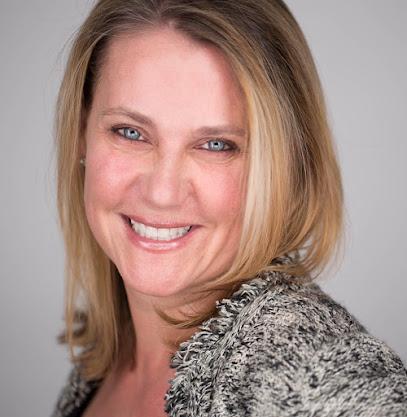 Karen Harriman, DDS – Comprehensive & Esthetic Dentistry - General dentist in Falls Church, VA