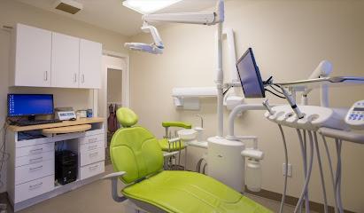 Redstone Dental Center – Stoneham - General dentist in Stoneham, MA