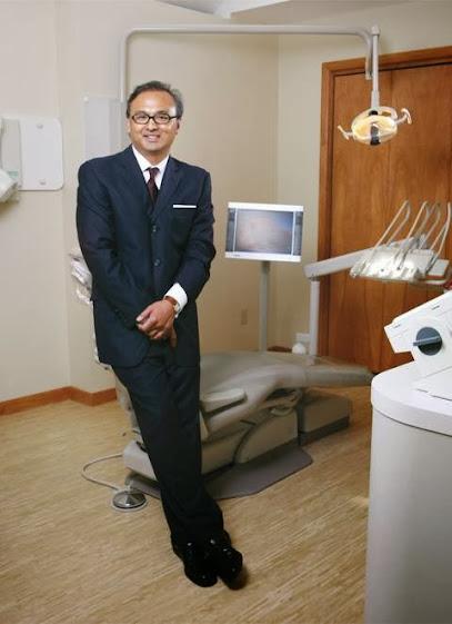 Dr. Stephen E. Enriquez, DMD - Cosmetic dentist, General dentist in New Windsor, NY