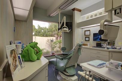 Smile Design Dentistry - General dentist in Port Charlotte, FL
