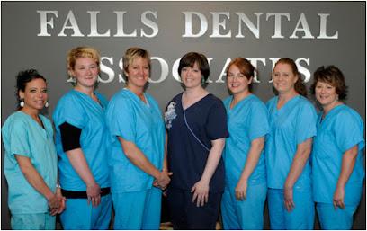 Falls Dental Associates - General dentist in Menomonee Falls, WI