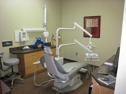 Sood Family Dental - General dentist in Utica, MI
