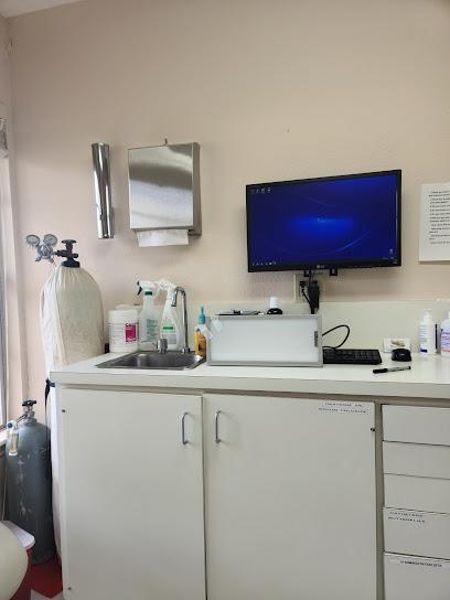 Dr. Karl F. Frey, DDS - Oral surgeon in Mcallen, TX