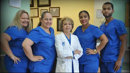 Highland Dental Clinic: Blanca L. Fernandez DMD - General dentist in Lakeland, FL