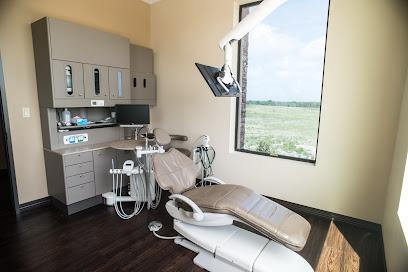 Montgomery Comprehensive Dental Center - General dentist in Montgomery, TX