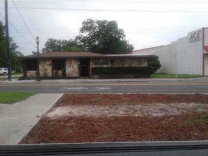 Dr. Ian Dennis DMD - General dentist in High Springs, FL