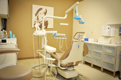 Dr. Dental - General dentist in Chelsea, MA