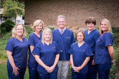 W. Timothy Brooks Dmd, Pc - General dentist in Huntsville, AL