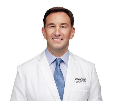Bellaire Facial, Oral & Dental Implant Surgery – Dr. Phillip Iero, MD, DDS, FACS - Oral surgeon in Bellaire, TX