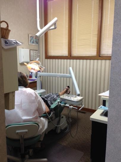Mauldin Family Dentistry – Dr. Daniel J. Halasz - General dentist in Mauldin, SC