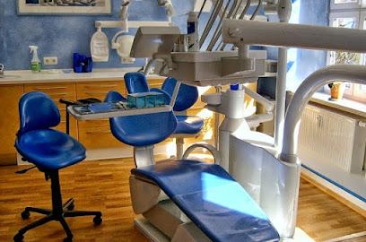 Dr. Hartman & Associates Dentistry - General dentist in Bonner Springs, KS