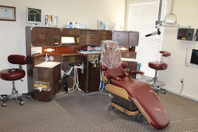 Marshall Denture Clinic - General dentist in Marshall, TX