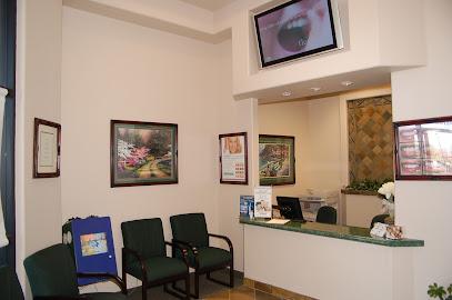 Valencia Dental Group at Copper Hill - General dentist in Valencia, CA