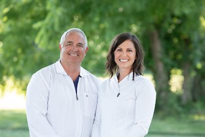 Eureka Family Dental- Dr. Julie Farrar and Dr. Rocky Lupardus - General dentist in Eureka, MO