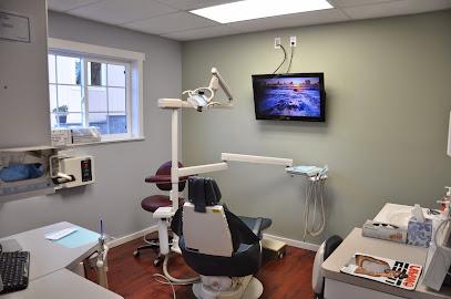 Canyon Way Dental Clinic - General dentist in Newport, OR