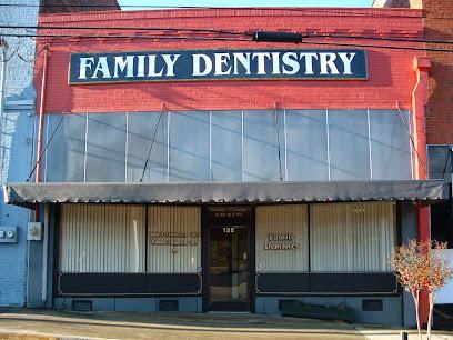 Crenshaw & Haight Family Dentistry: James E Crenshaw Jr DDS & William C Haight Jr DDS - General dentist in Littleton, NC