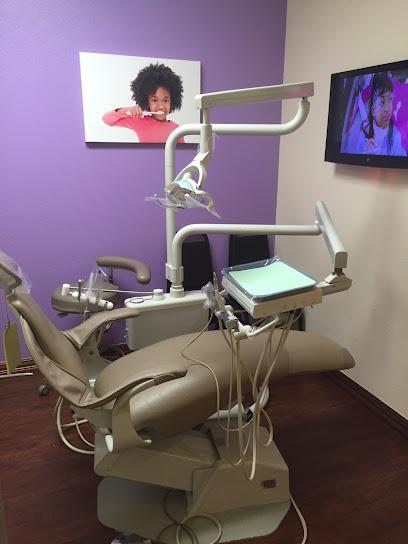 Lancaster Dental & Orthodontics - General dentist in Lancaster, TX