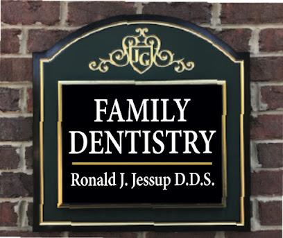 Dr. Ronald Jessup DDS - General dentist in Midlothian, VA