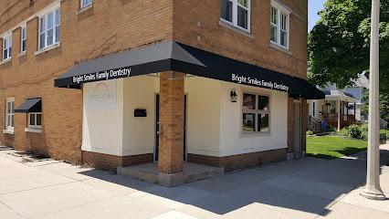 Bright Smiles Family Dentistry - General dentist in South Milwaukee, WI