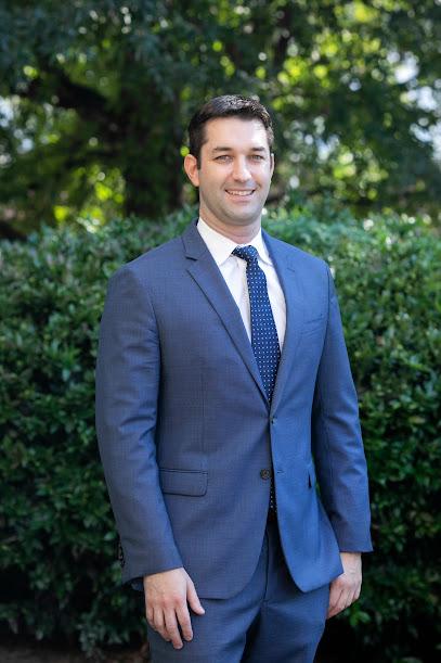 North Carolina Implants and Periodontics - General dentist in Raleigh, NC