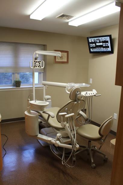 HealthLink Dental Clinic - General dentist in Hatboro, PA