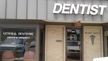 Dentist Dr. Ron Brown - General dentist in Jasper, AL