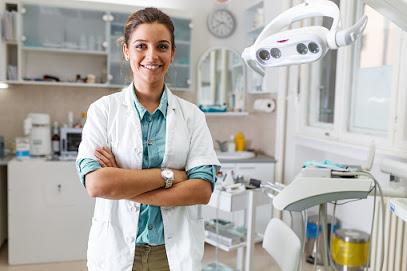 Emergency Dental Care - General dentist in Long Beach, CA