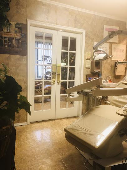 Dr. Kern H. Lee, DDS - General dentist in Bronx, NY