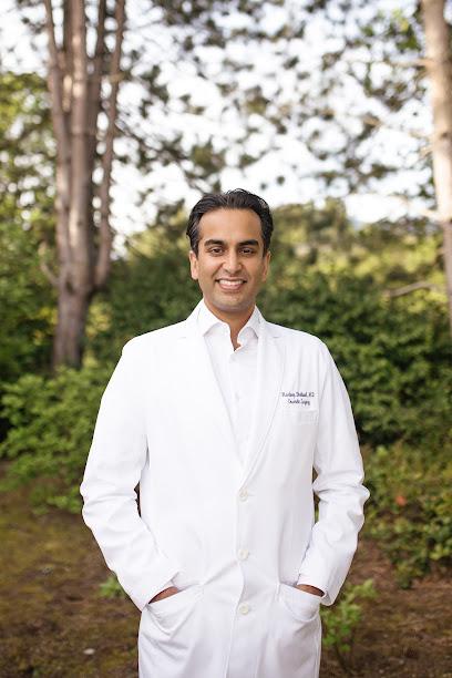 Dr. Hardeep Dhaliwal, MD, DMD - Oral surgeon in Issaquah, WA