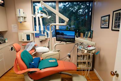 Golden Dental Wellness Center - Cosmetic dentist, General dentist in Manhasset, NY